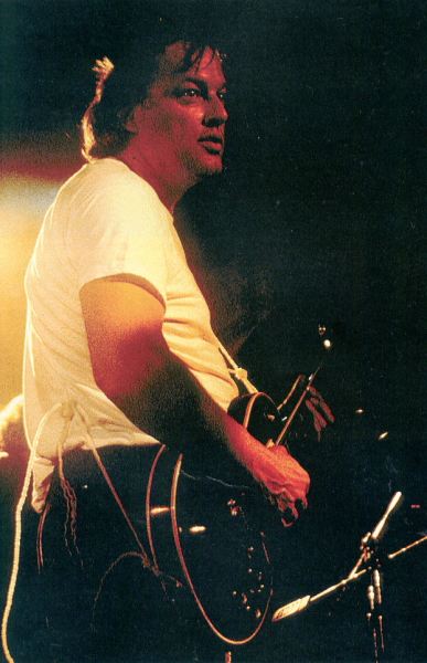 David Gilmour and clothes-line guitar strap