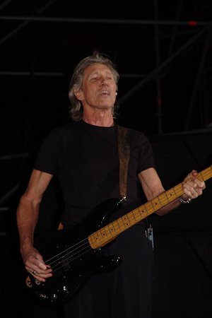 Roger Waters, Verona